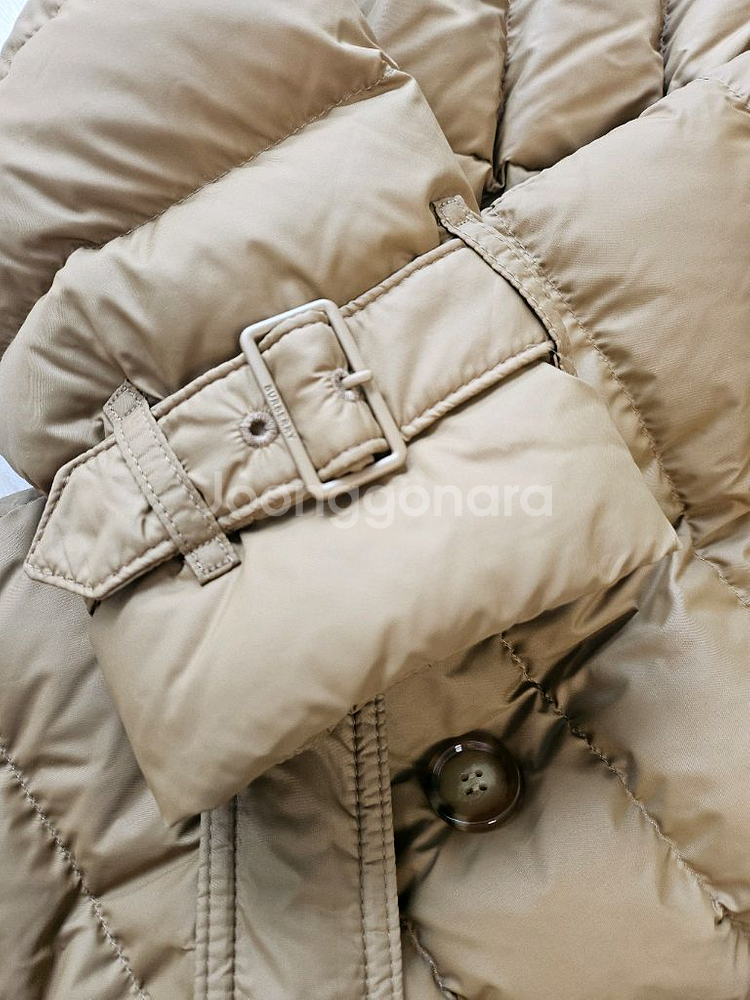 버버리여성 위틀리 벨트 다운자켓 s사이즈--2