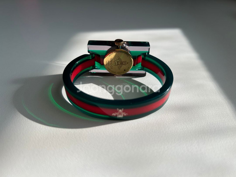 GUCCI 구찌 삼선 뱅글 플렉시글라스 손목 시계--2