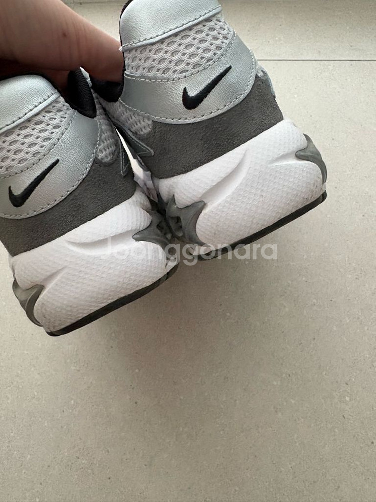 나이키 우먼 줌 에어 파이어 메탈릭 실버--8