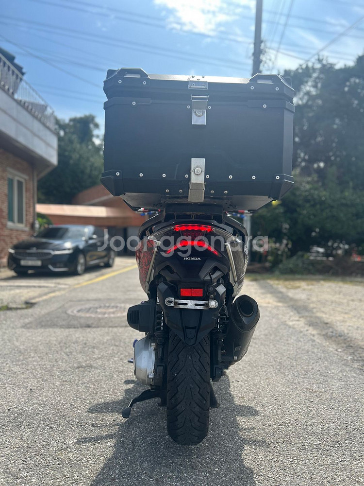 포르자350 22년형 6만 머플러구변o 판매합니다.--3