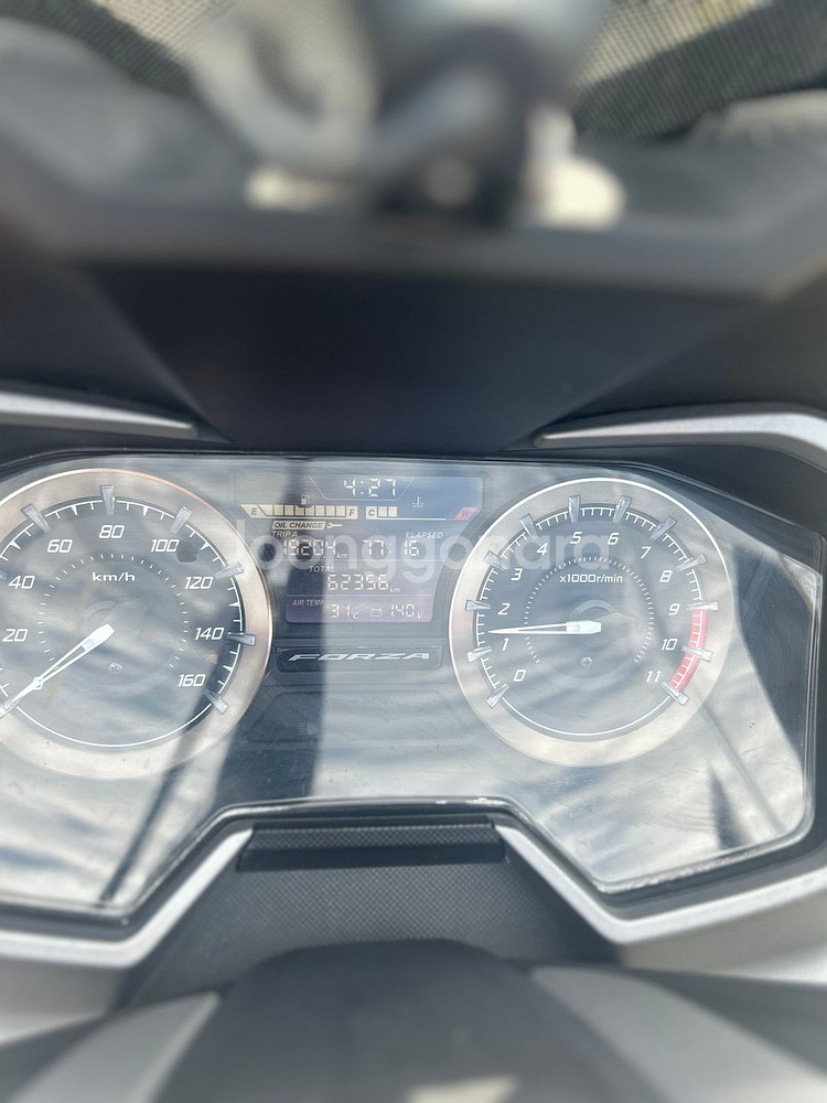 포르자350 22년형 6만 머플러구변o 판매합니다.--8