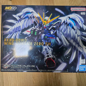 택포 MGSD 윙 건담 제로 판매합니다