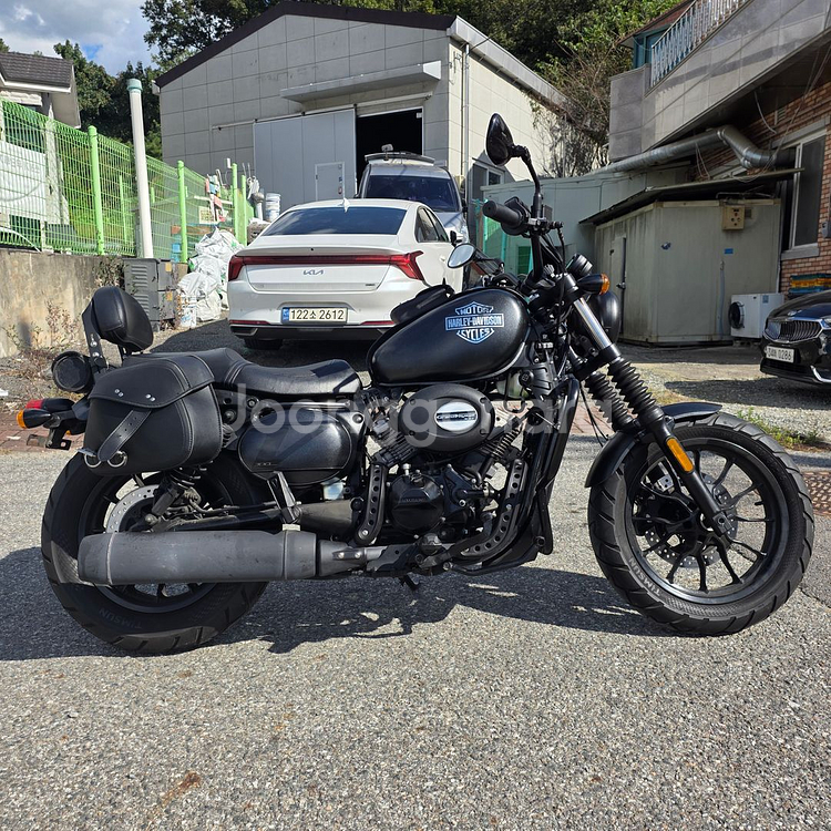 kr모터스 아퀼라300 21년 1만 저렴하게 판매합니다--1