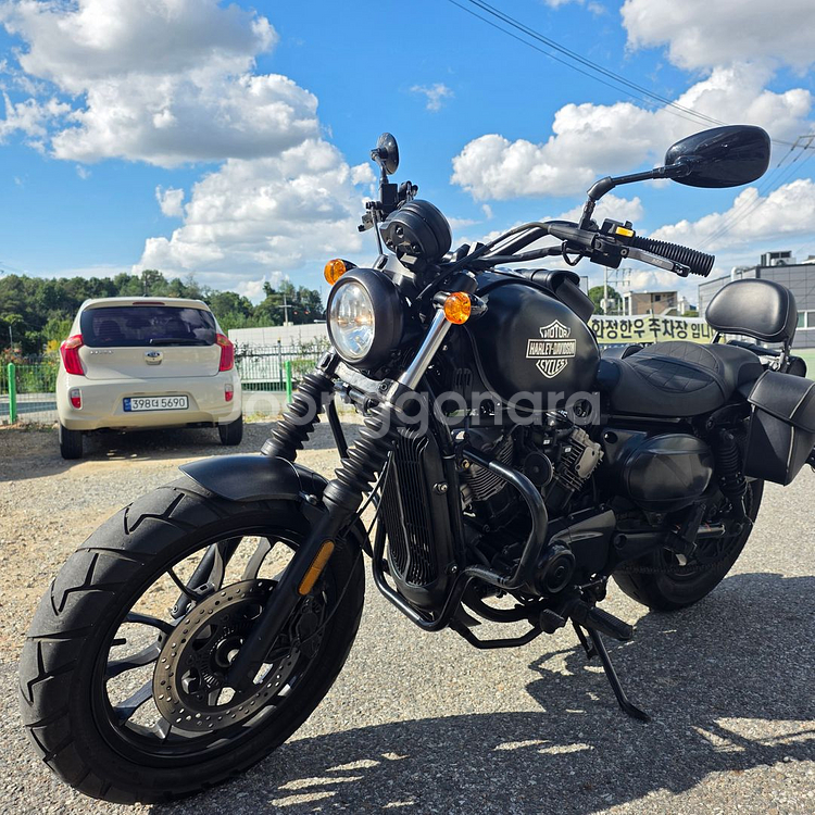 kr모터스 아퀼라300 21년 1만 저렴하게 판매합니다--6