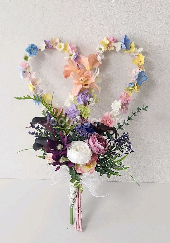 새상품)하트 조화 부케 여행사진 웨딩 촬영--0