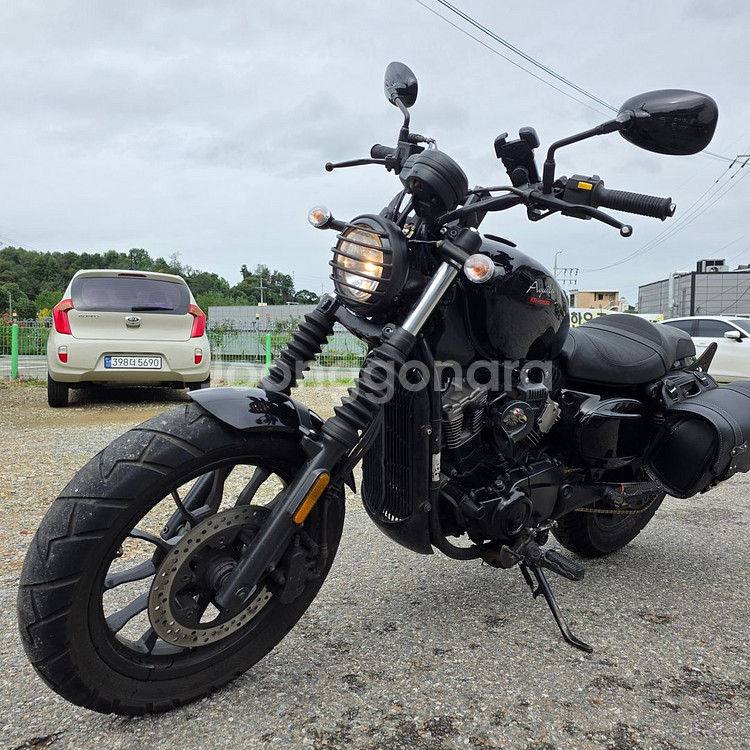 아퀼라125 19년 1만 입문용바이크 판매합니다--6