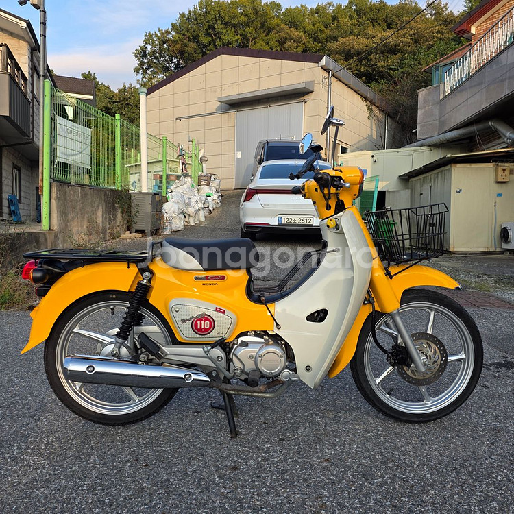 혼다 슈퍼커브 21년 2만 저렴하게 판매합니다.--1