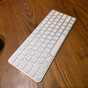 매직키보드(터치아이디) 및 트랙패드