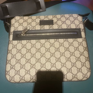 구찌 GG 수프림 APPIA 캔버스 스몰 메신저백