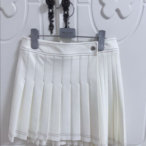 말본 스커트, 말본 베스트