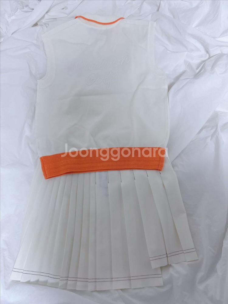 말본 스커트, 말본 베스트--5