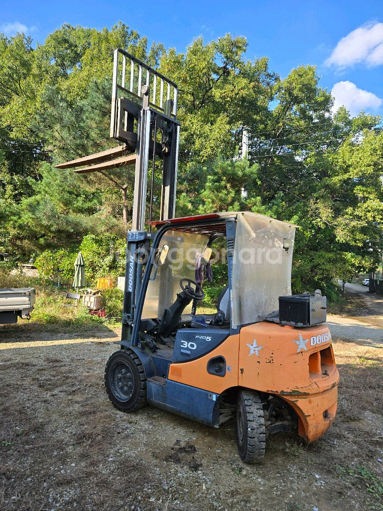지게차 두산30 2011년 통타이어--5