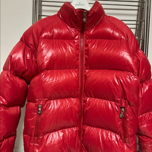 피레넥스 덕다운패딩팔아요