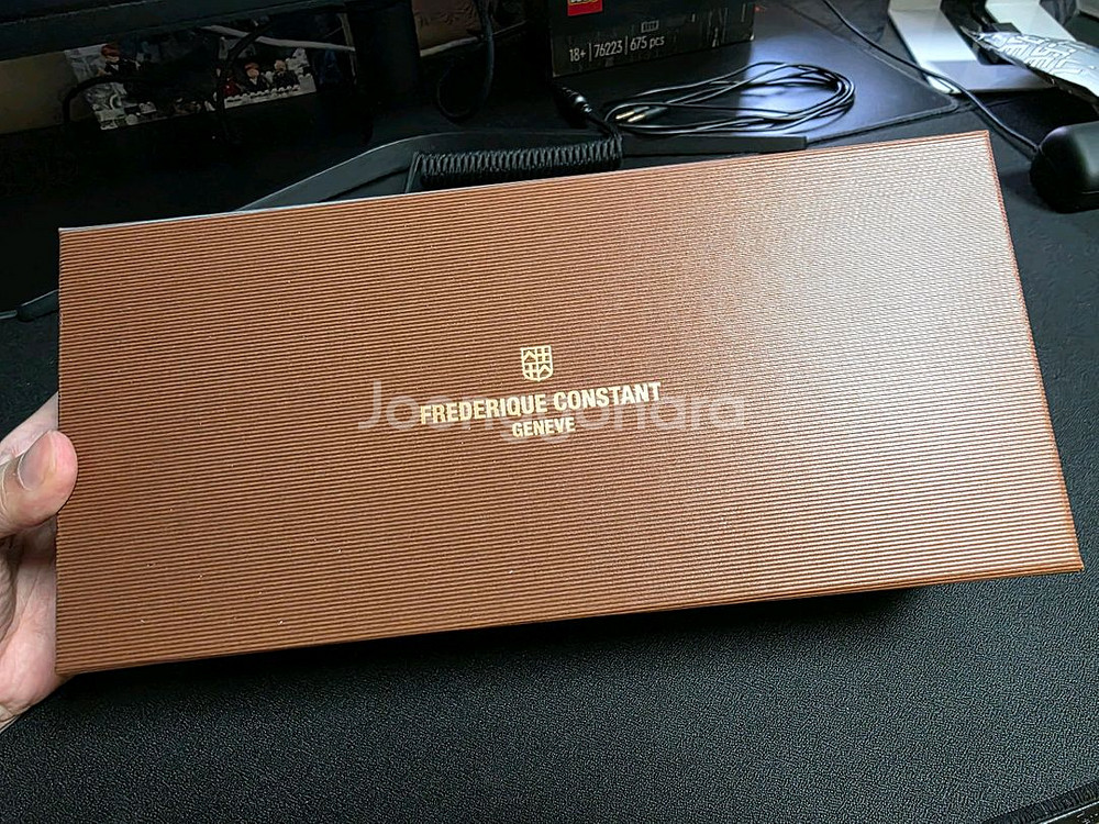 [정품]프레드릭콘스탄트 케이스--0