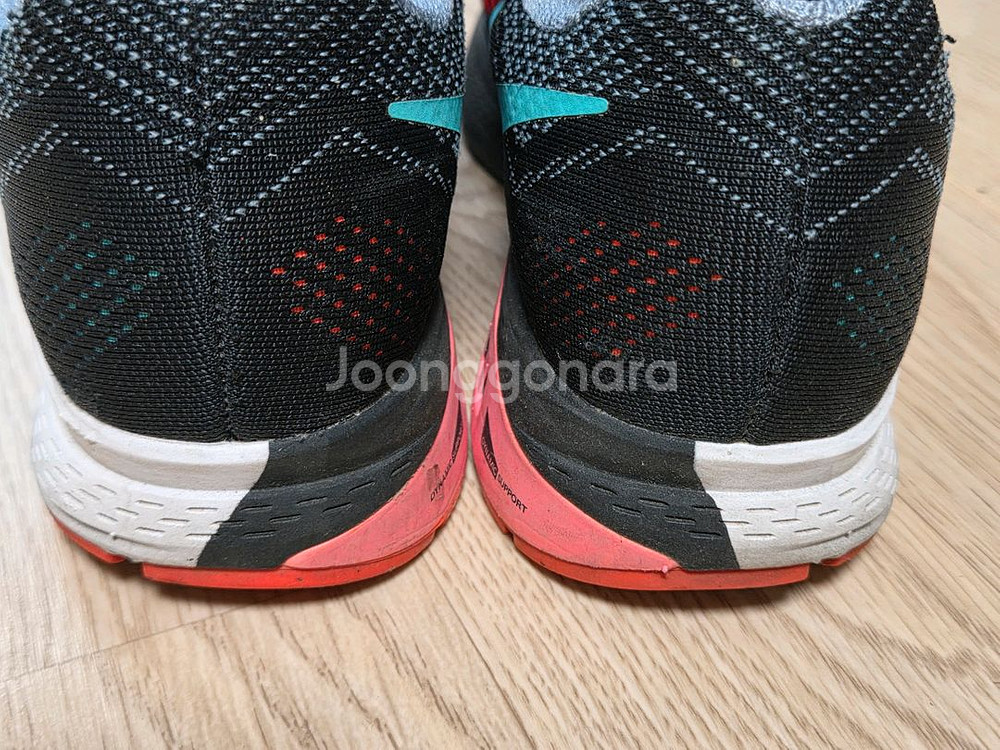 나이키 Structure 18 런닝화 240mm--2