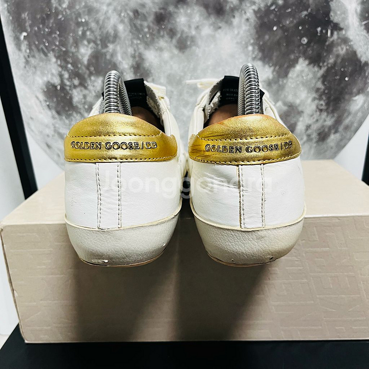 정품 40) 골든구스 골드탭 스니커즈 255~260--3