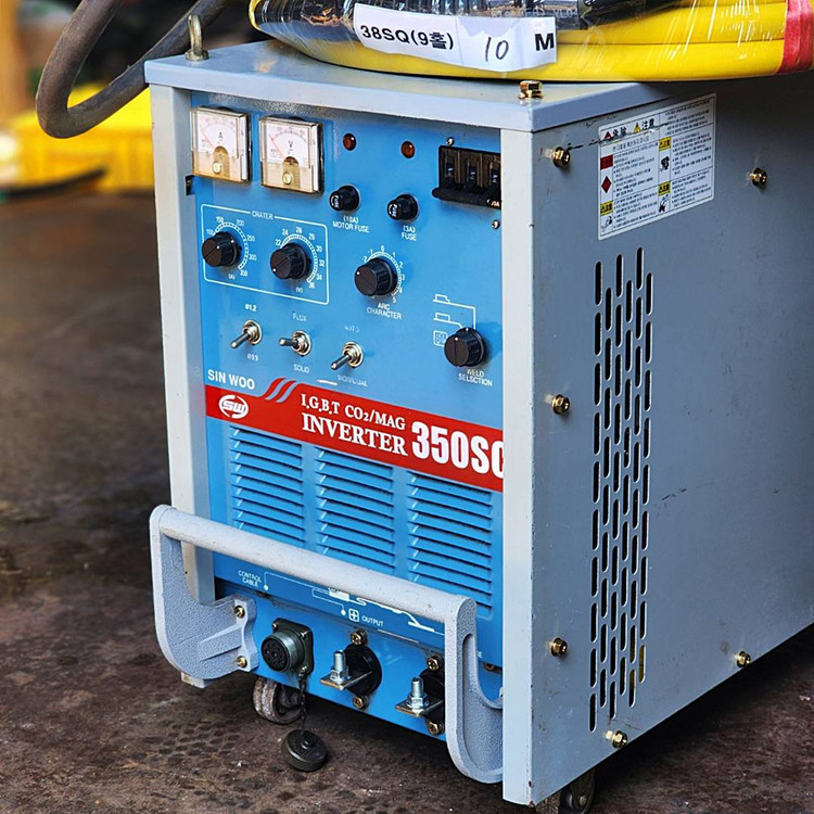 [판매] 신우테크 인버터 CO2용접기 350SC/중고용--1