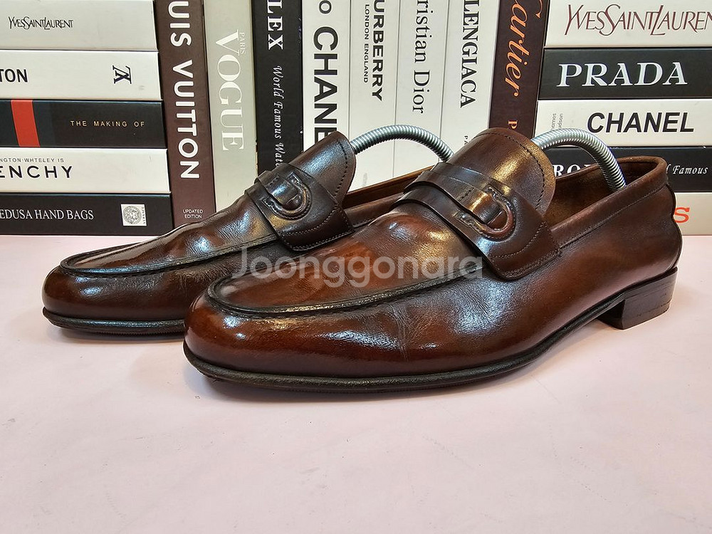 페라가모 남성 로퍼 구두 275--0