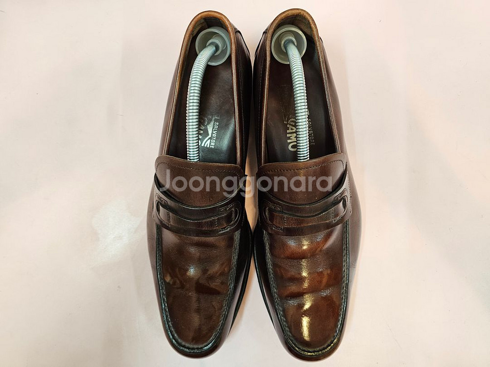 페라가모 남성 로퍼 구두 275--2