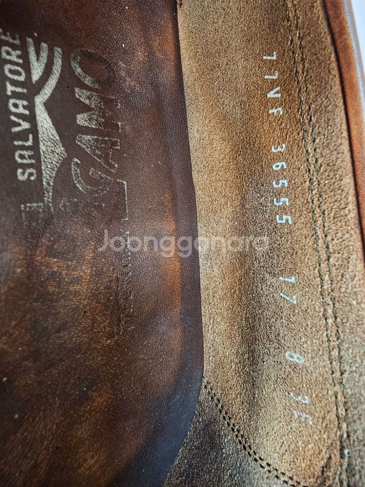 페라가모 남성 로퍼 구두 275--6