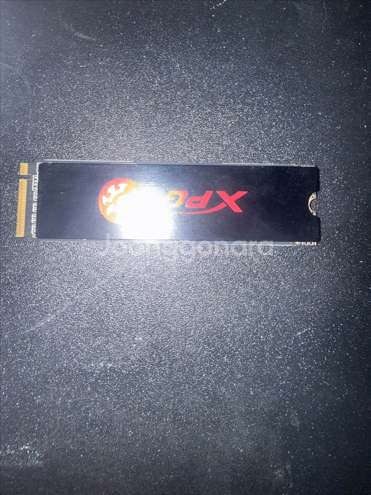 ADATA SX8200PNP 1tb m.2 nvme s--0