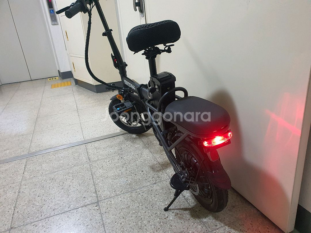 레이윙 디스커버리 F14E 전기자전거 배터리 2개--2