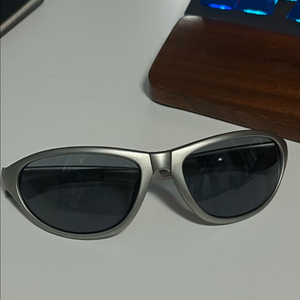 제니 몽벨 트레킹 선글라스 실버