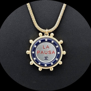 Chanel LA PAUSA 크루즈 목걸이 정품