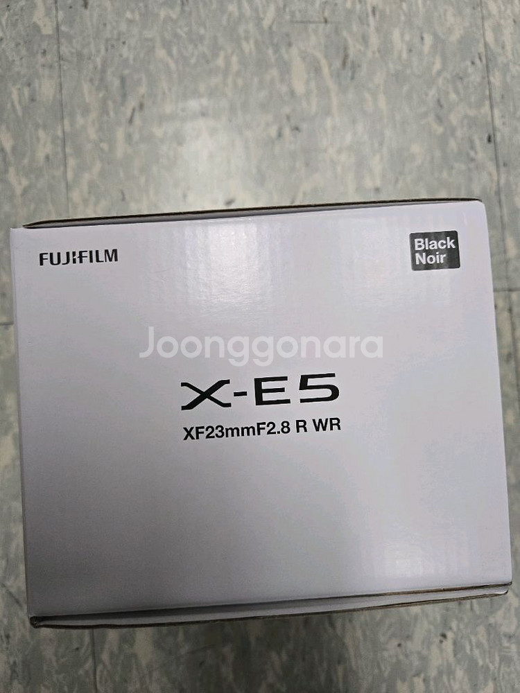 후지필름 x-e5kit 미개봉 신품 팝니다--0