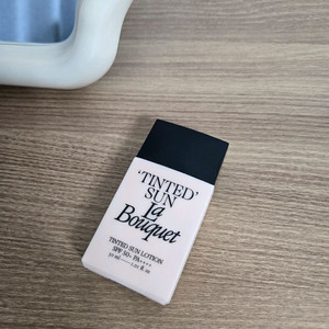 라부케 틴티드 선로션 선크림