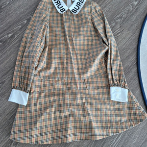 버버리키즈 12y 원피스팔아요~