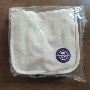 커피빈 스퀘어 켄버스백 아이보리 미개봉