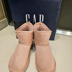 GAP 갭 키즈 스웨이드 어그 부츠 190