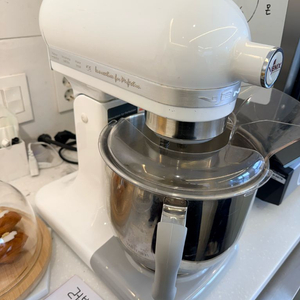 베닉스 버티컬 소형 반죽기 V-7500 스탠드믹서