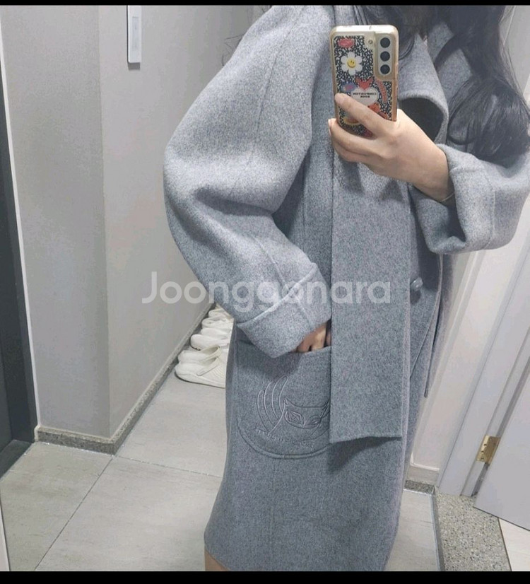 럭키슈에뜨 장원영코트--1