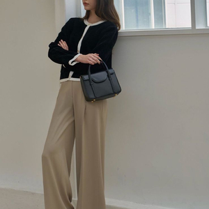 엘로주 elloge 아바 니트 가디건 블랙 콤비