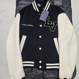 갓패 / 루이비통 바시티 / 52