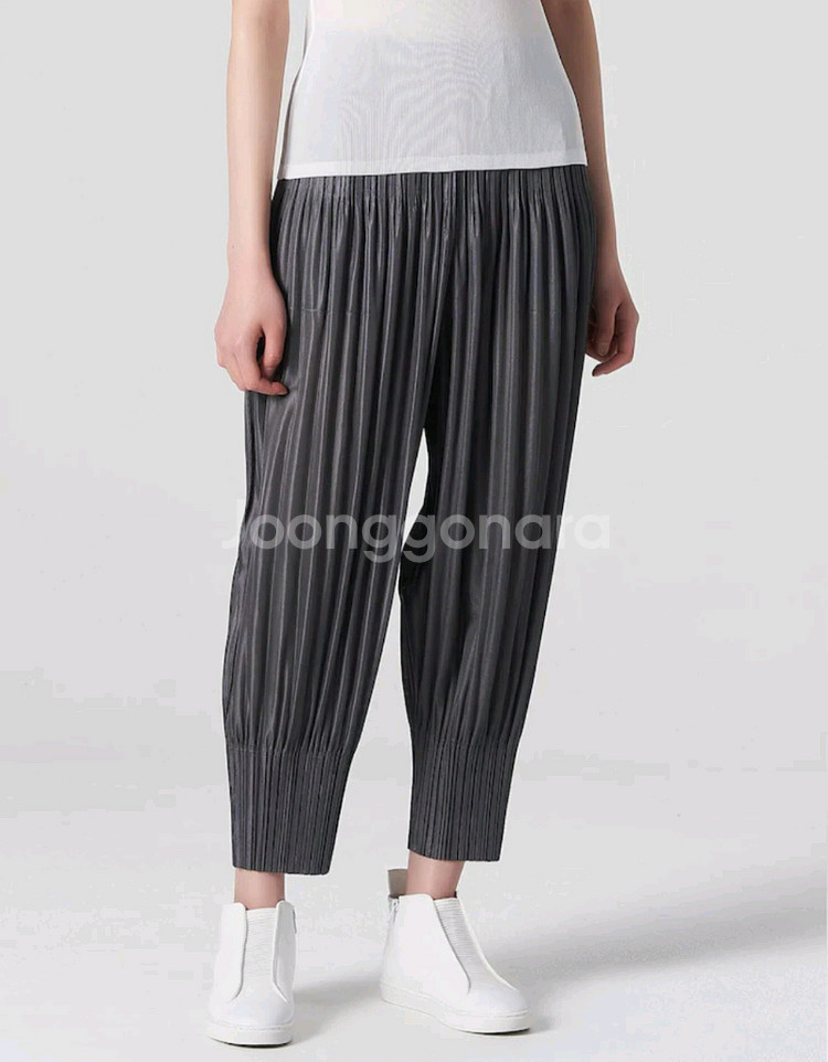 플리츠플리즈 베이직 플러피 팬츠 그레이--0