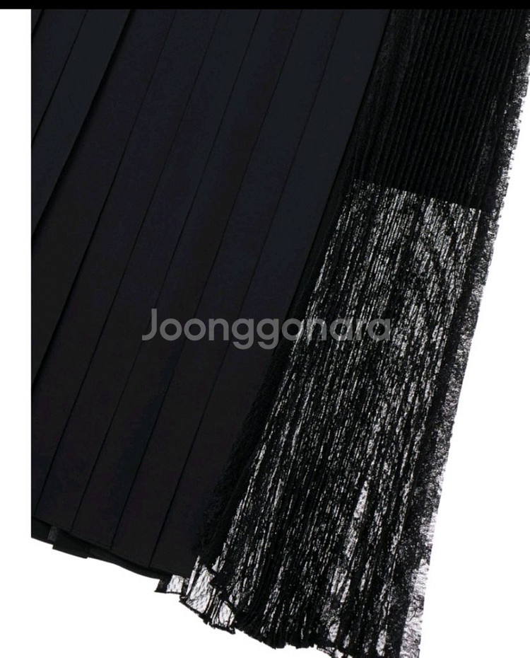 럭키슈에뜨 배색 스커트--3