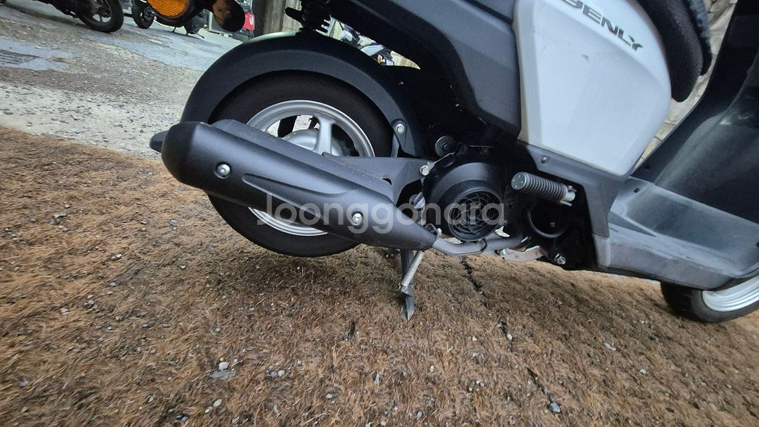 벤리110 19년형 짧은키로수차량판매합니다--2