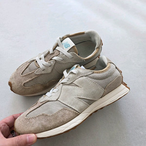 뉴발 327 운동화 210사이즈