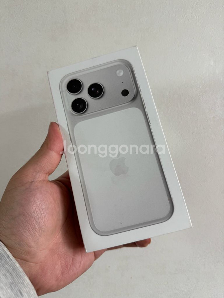 아이폰 17프로 512gb 미개봉 자급제--0