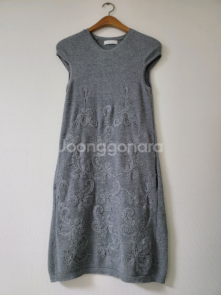 한섬마인 회색자수원피스--0