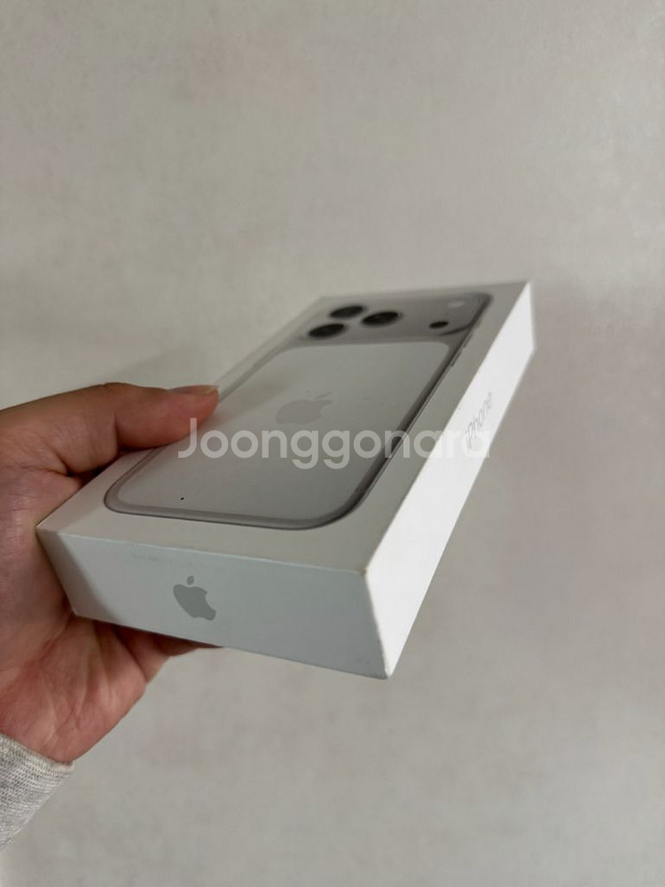 아이폰 17프로 512gb 미개봉 자급제--3