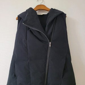 퓨어DKNY 덕다운조끼