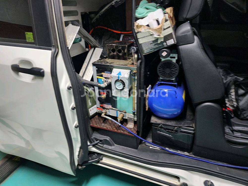 레이밴 출창스팀세차세팅 차량--1