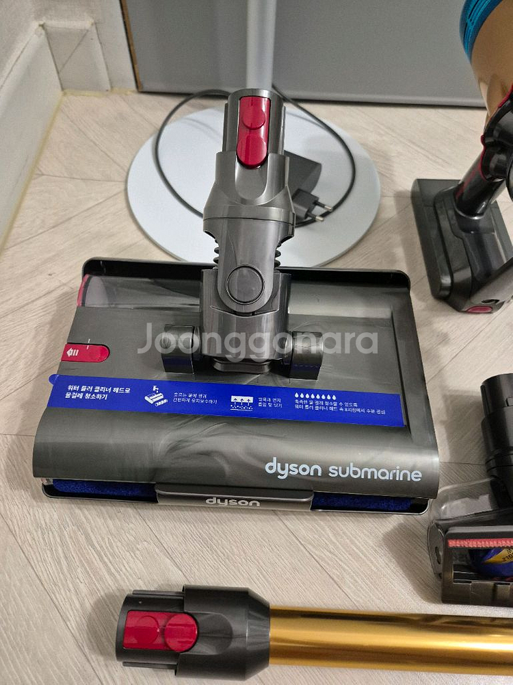 다이슨 v12s 서브마린 컴플리트 골드 청소기--5