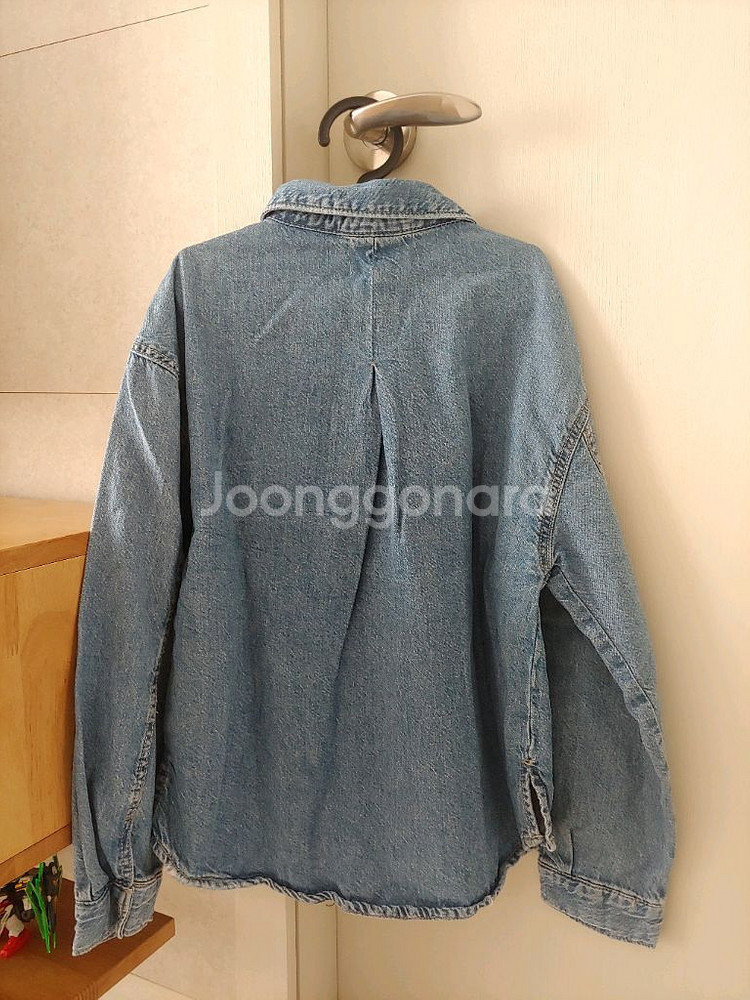 자라 청남방 152사이즈(반값택포1만원)--1