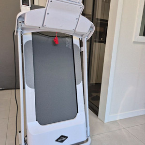 Melkin Fitness 런닝머신( 화이트)