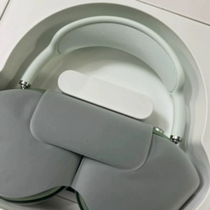 에어팟 맥스 그린 8핀 (~10/30 거래 가능)